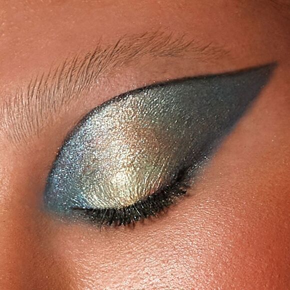 Huda Beauty Python Eyeshadow Palette - Picture 5 of 10